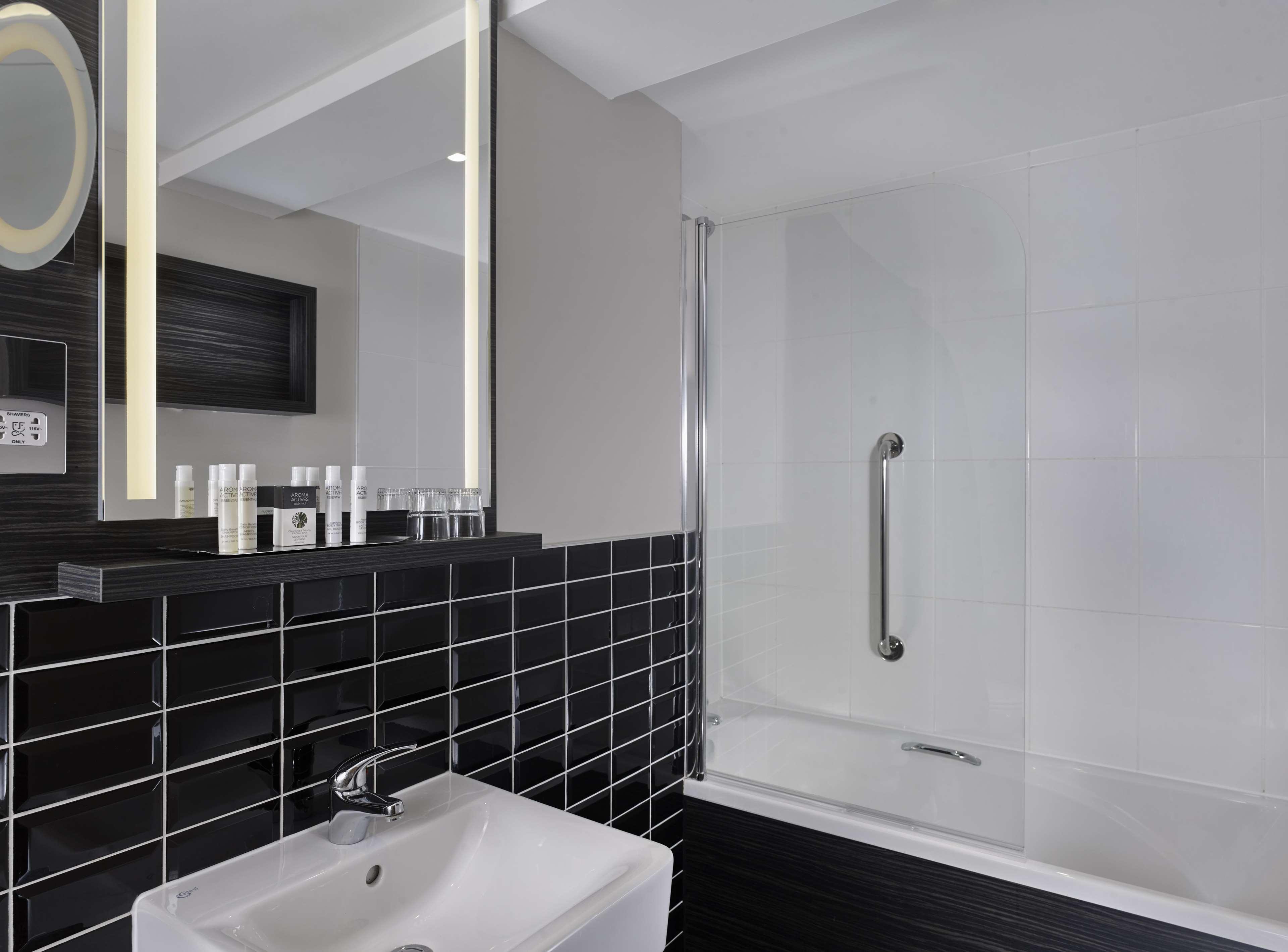 Doubletree By Hilton Coventry Building Society Arena Hotel Ngoại thất bức ảnh