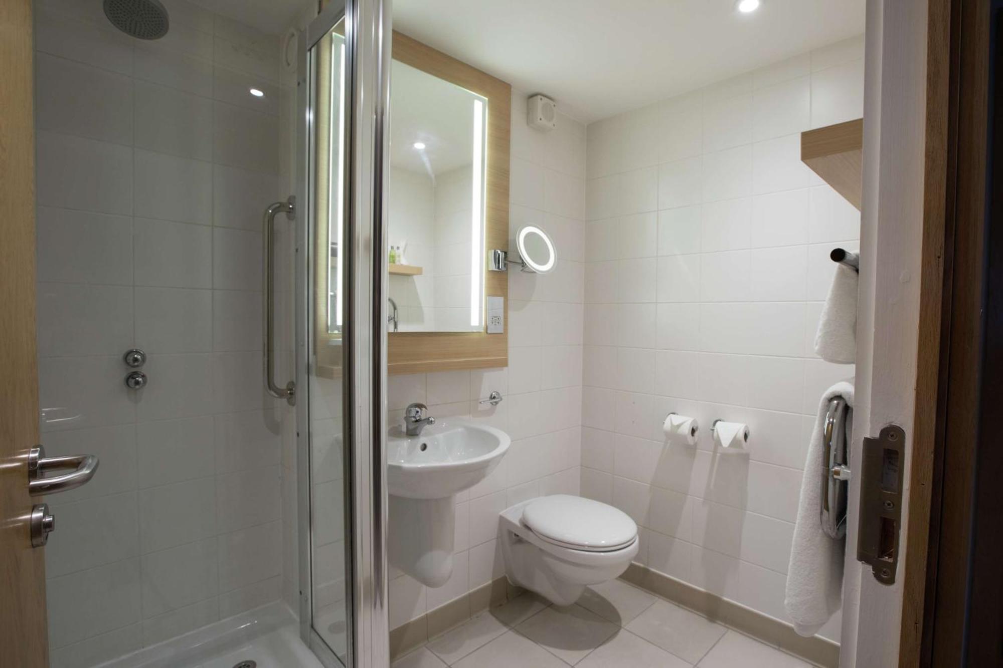 Doubletree By Hilton Coventry Building Society Arena Hotel Ngoại thất bức ảnh