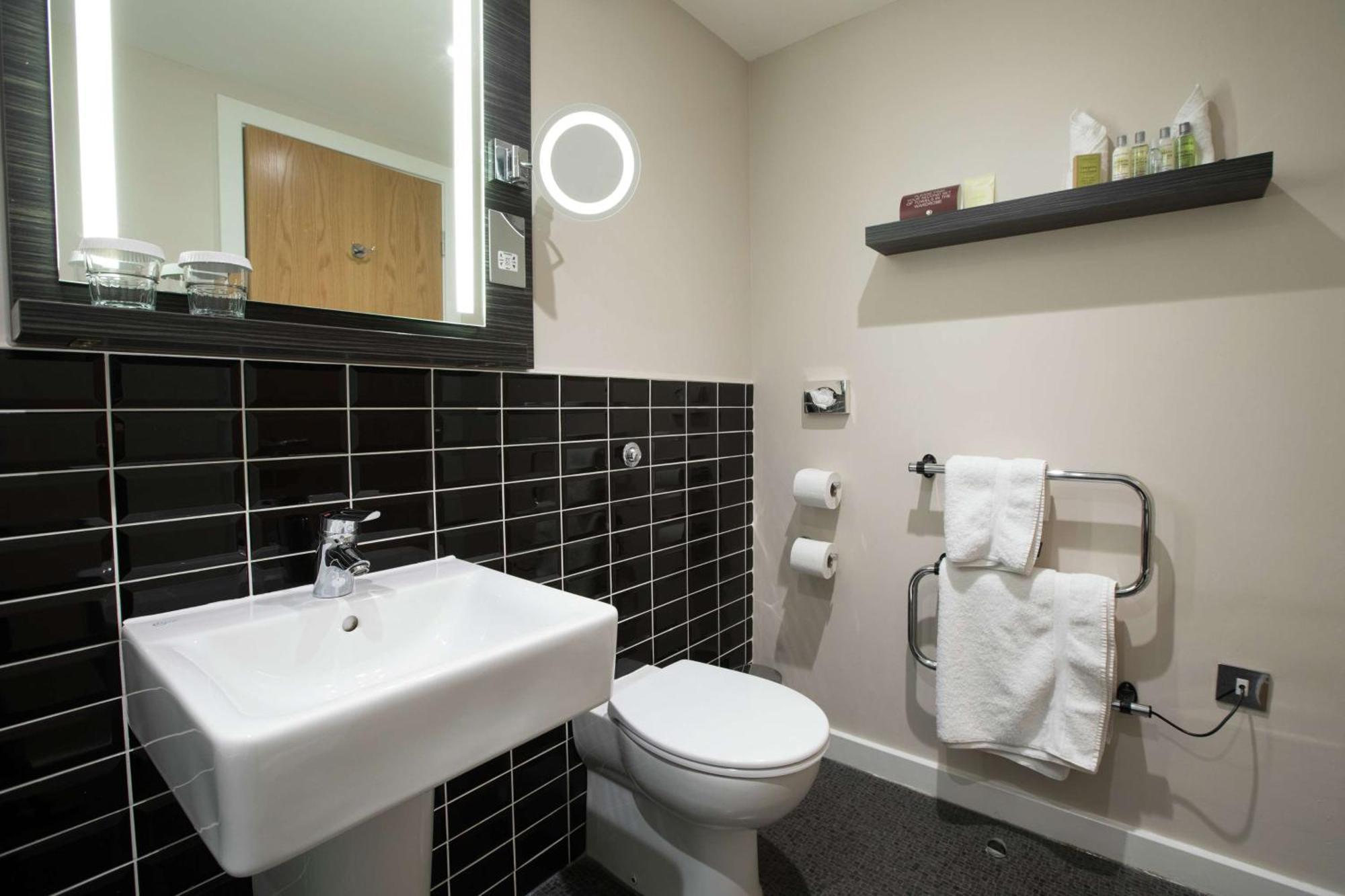 Doubletree By Hilton Coventry Building Society Arena Hotel Ngoại thất bức ảnh